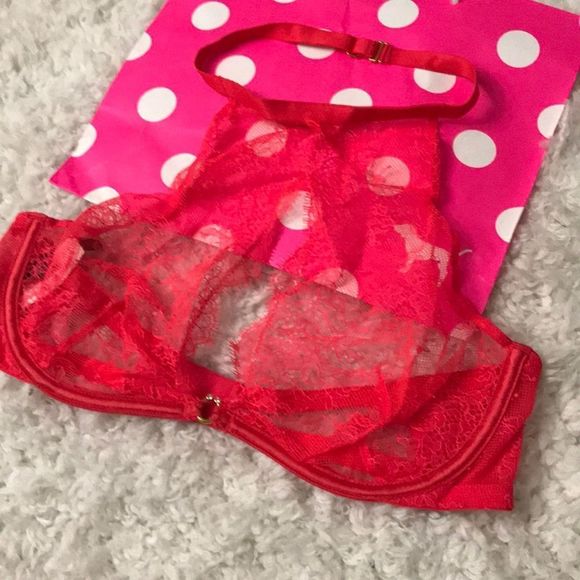 Victoria's Secret Sexy High Neck Unlined Bra NWT - Picture 3 of 6